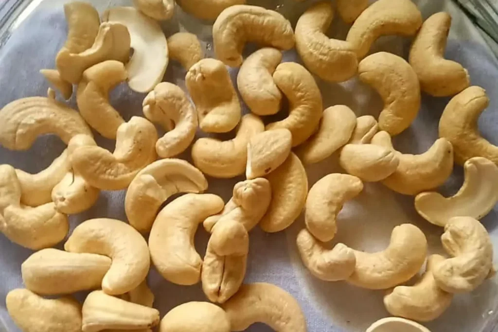 Cashews healthiest nuts